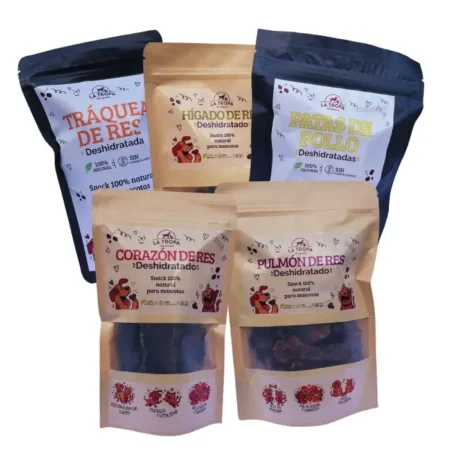 Snacks deshidratados para mascotas La Tropa: tráquea, hígado, corazón y pulmón de res, y patas de pollo